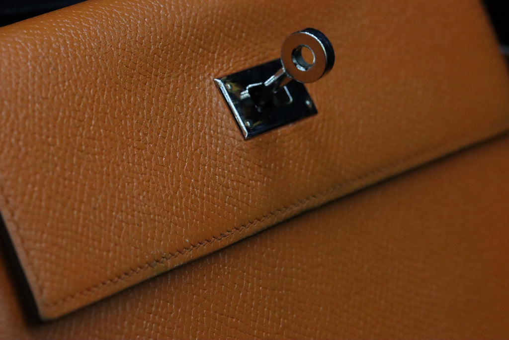 Authentic HERMES Money Clip Orange Leather #W306003